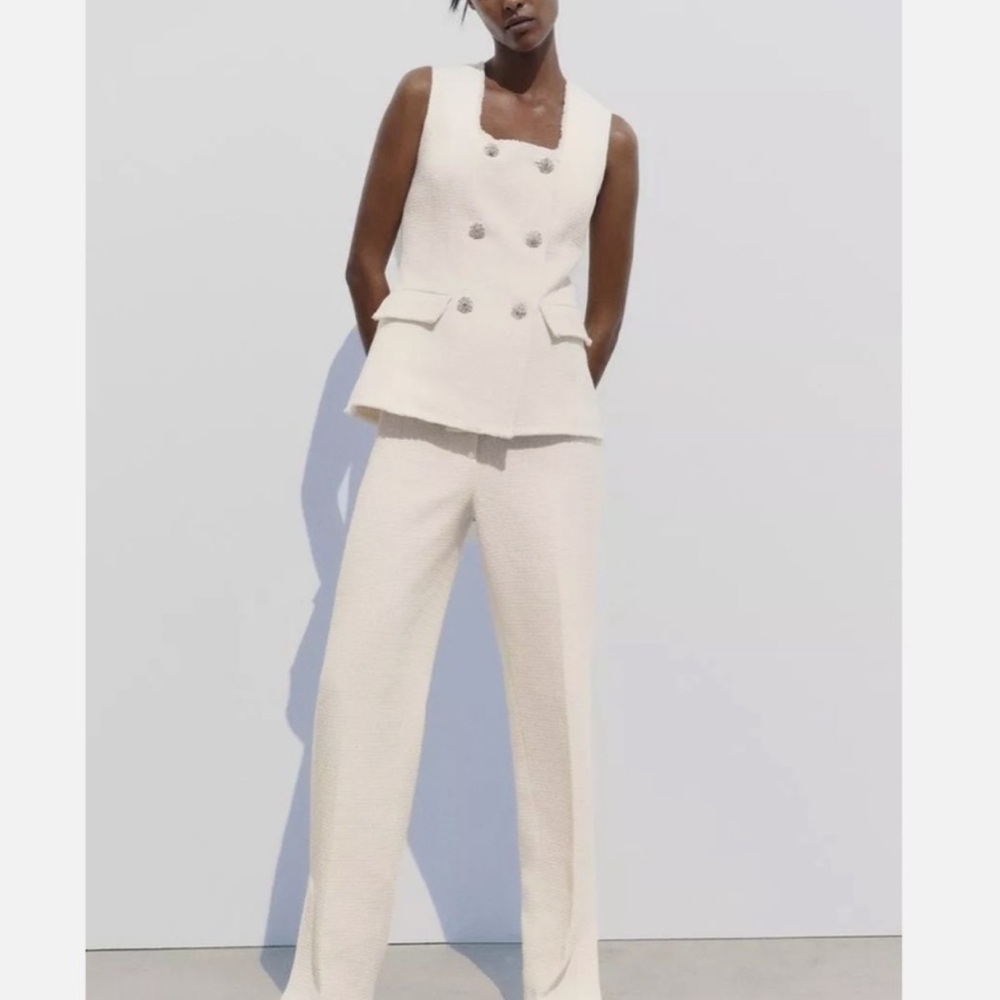 Zara Textured Metallic Thread Vest with bejeweled buttons NWT - Picture 7 of 9